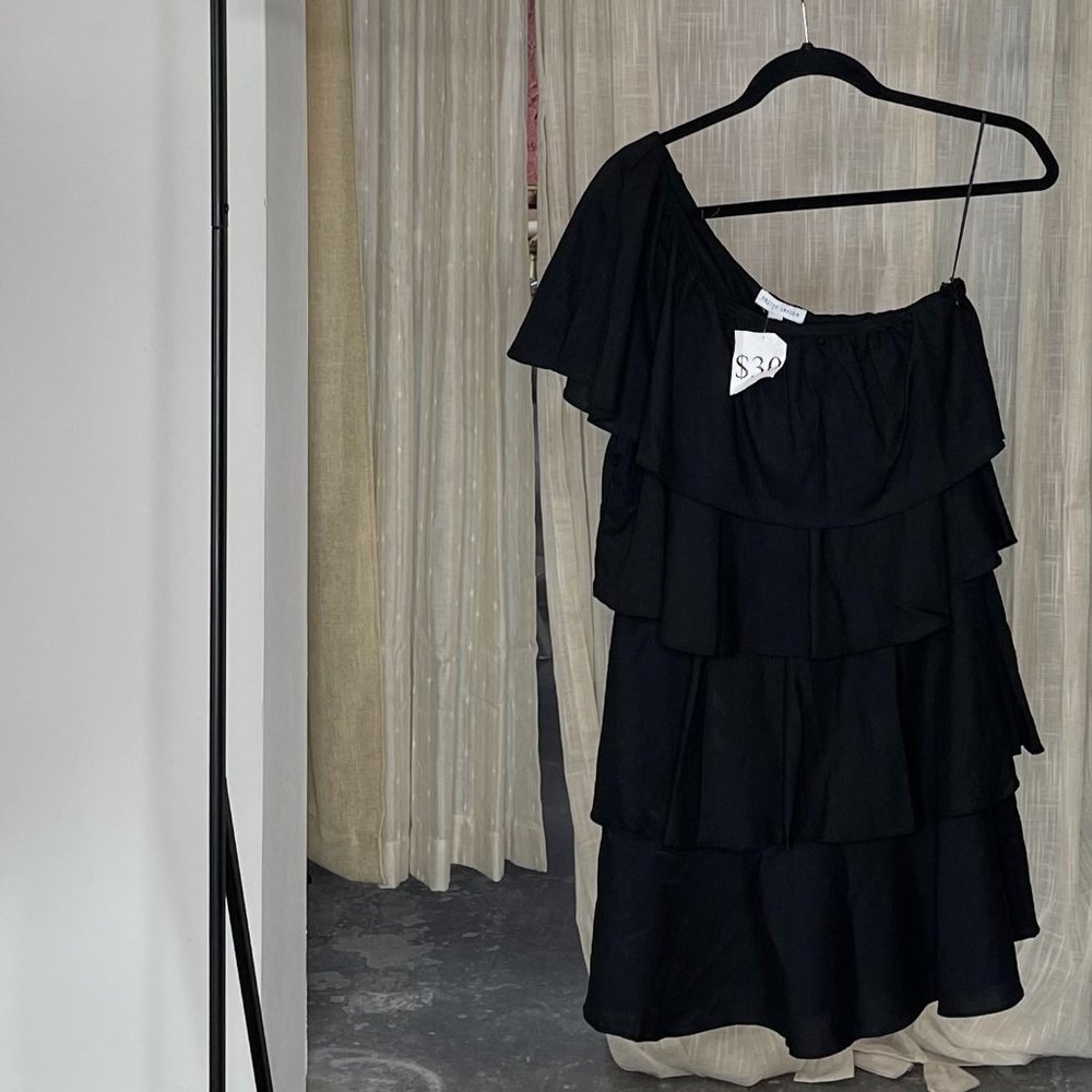Pretty Lavish dress